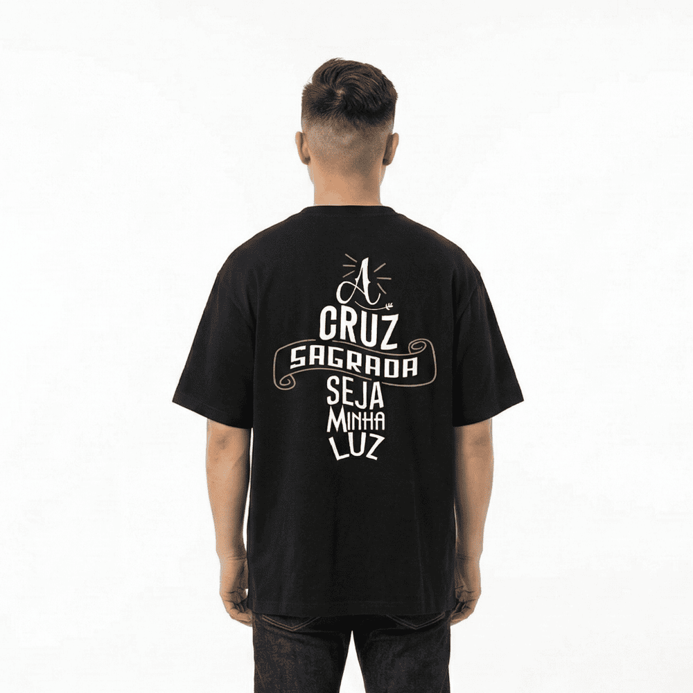 Camiseta Oversized "Medalha São Bento "