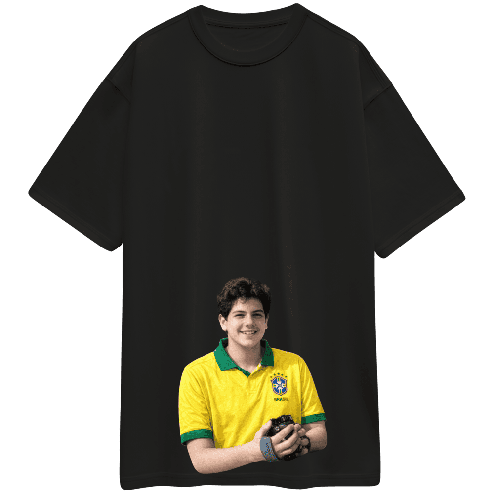 Camiseta Oversized " Carlo Acutis Brasil "